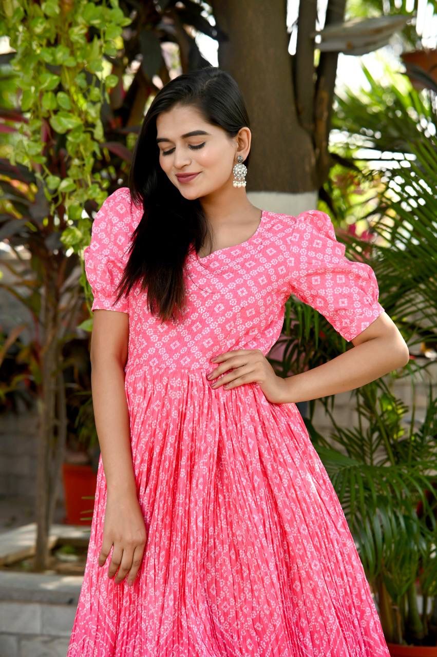 Gorgeous Pink Color Rich Print With Plated Gown