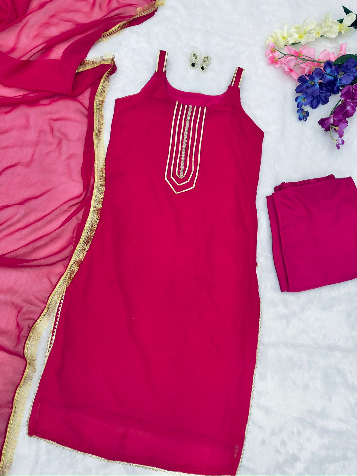 Opulent  Wear Pink Color Kurti Pant With Dupatta