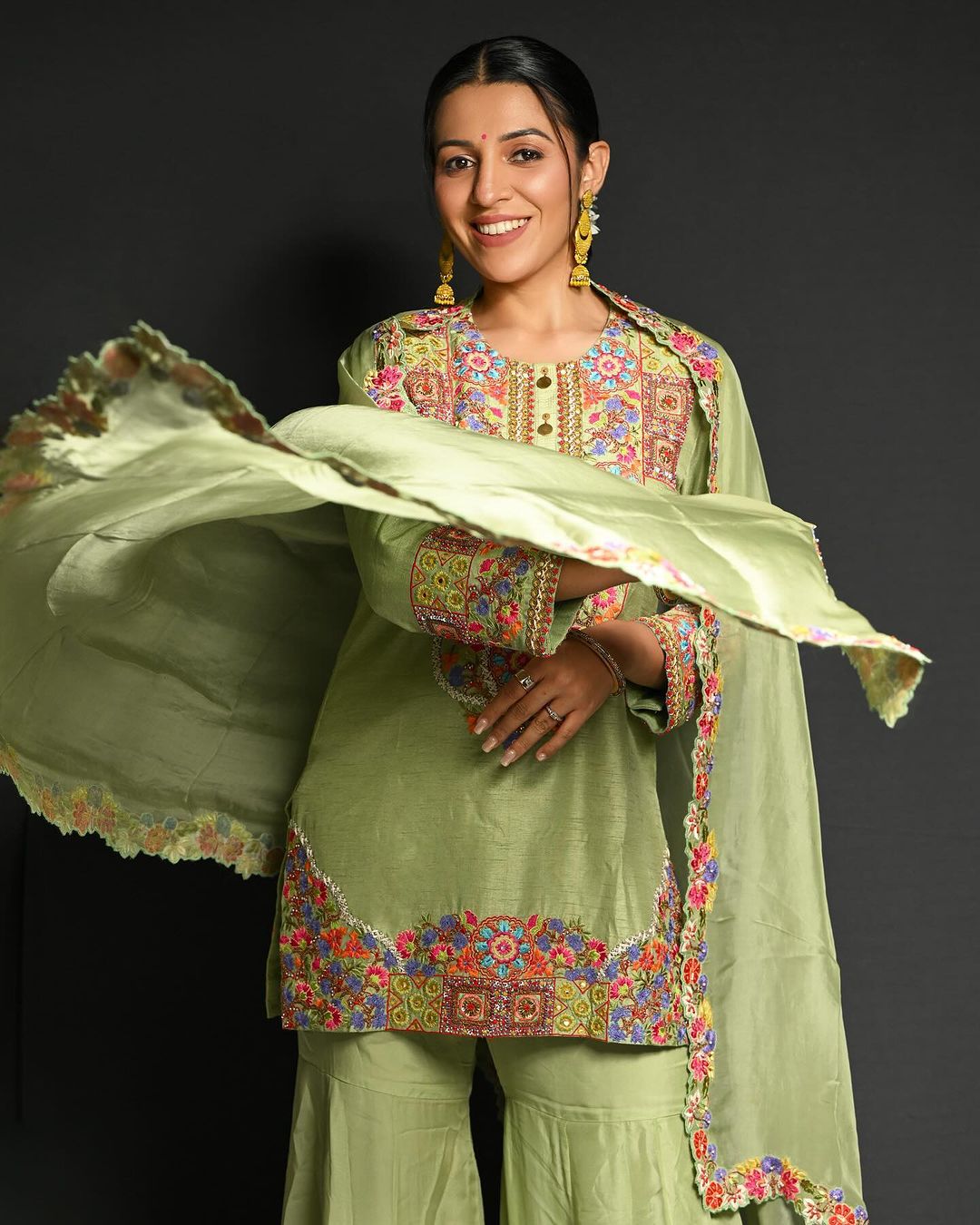 Captivating  Embroidery Sequence Work Rediyam Color Sahara Suit