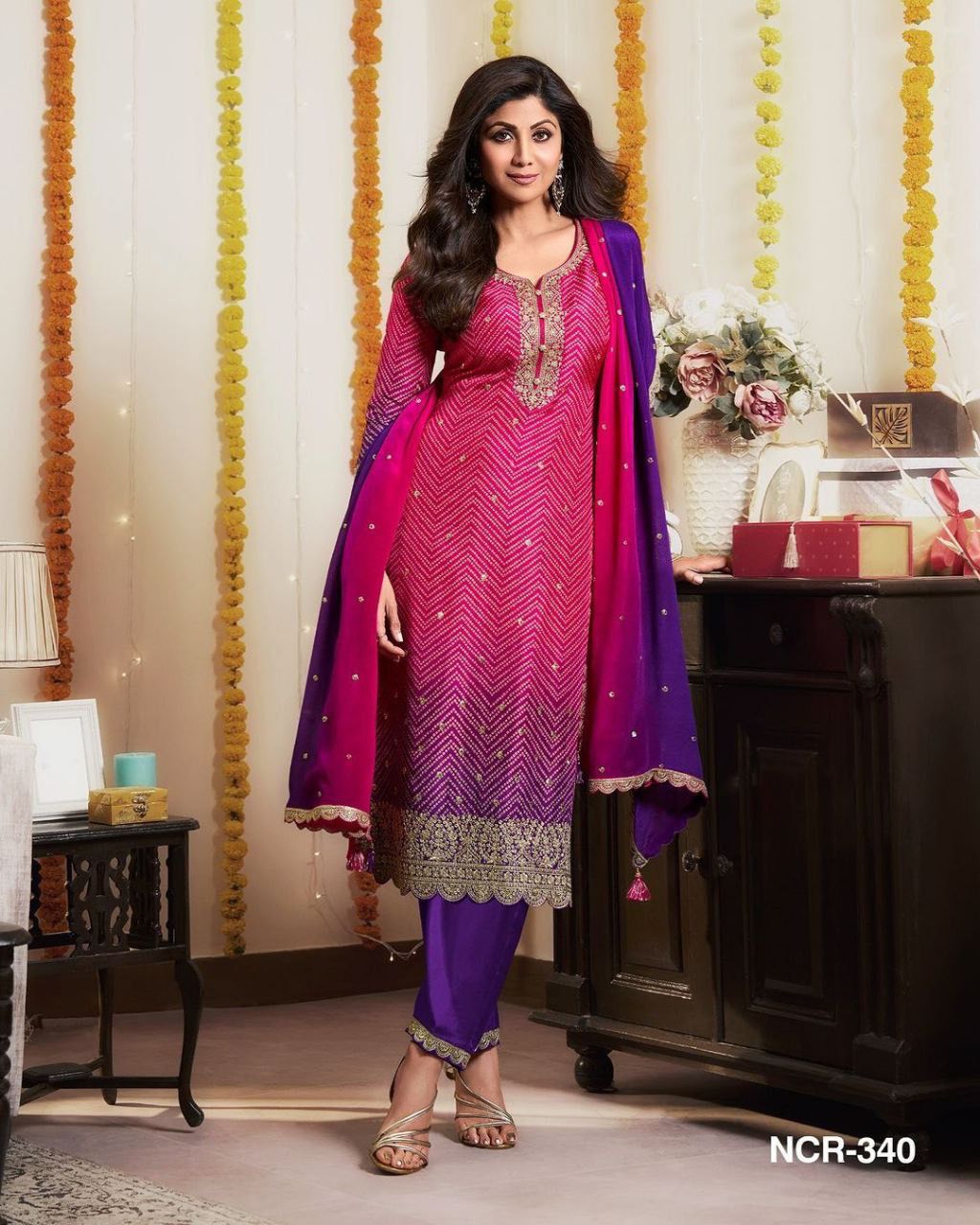 Trending Printed Chinon Fabric Pink Color Kurti Dupatta With Pent