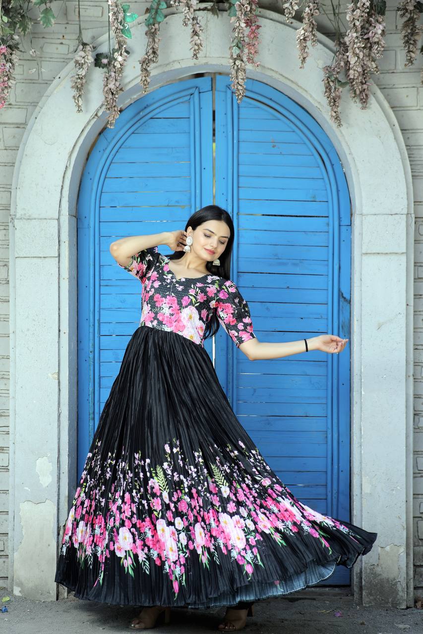 Crush Pleating With Print Black Color Gown