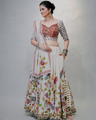 White Navratri Special Pure Cotton Chaniya Choli with Gamathi & Real Mirror Work