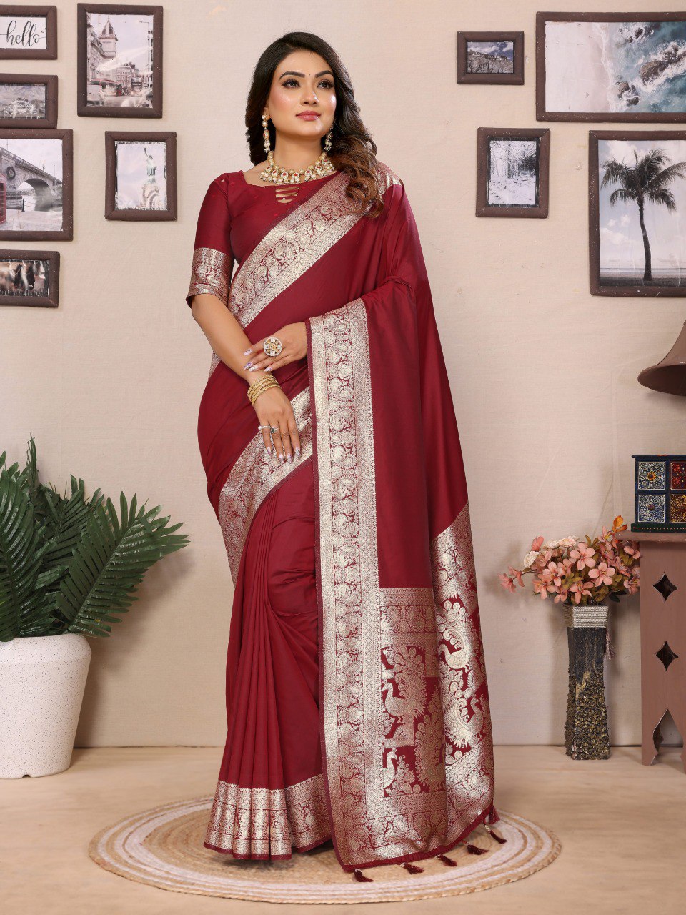 Glorious Pink Banarasi Silk Weaving Saree