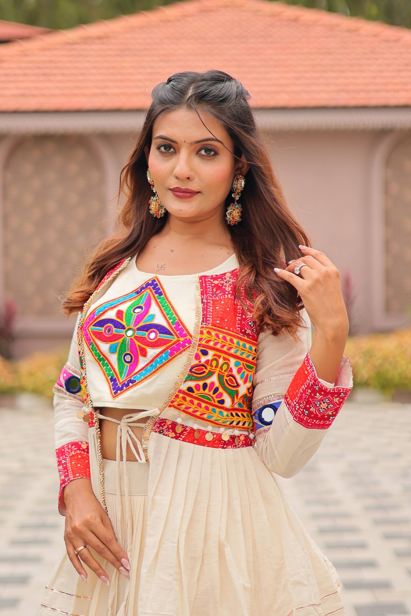 Pretty White Cotton Gamthi Work Navratri Lehenga Choli