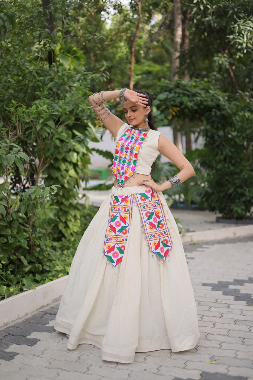 Navratri Special White Cotton With Kutchi Gamthi Work Top With Lehenga