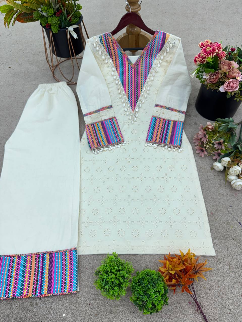 Trendy White Khadi Cotton Thread Work Co-ord Set