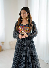 Stylish Black Color Georgette Digital Print Gown