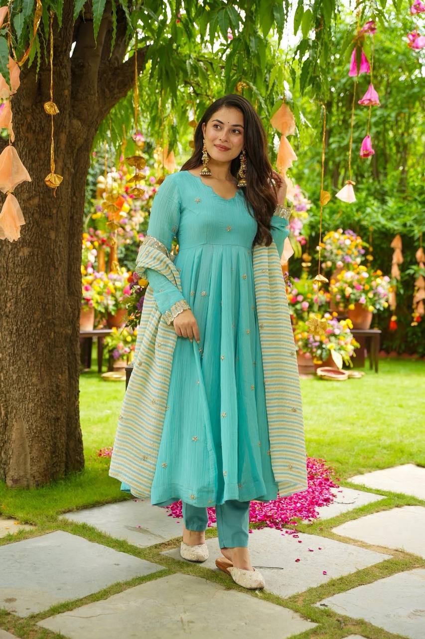 Pretty Sky Blue Color Georgette Palazzo Suit