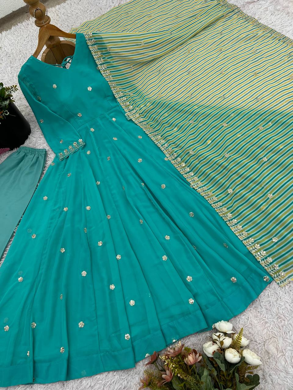 Pretty Sky Blue Color Georgette Palazzo Suit