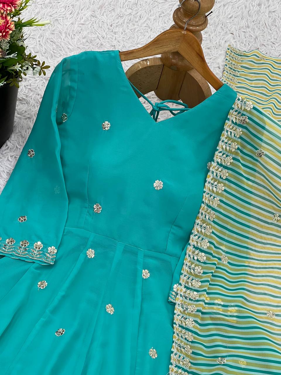 Pretty Sky Blue Color Georgette Palazzo Suit