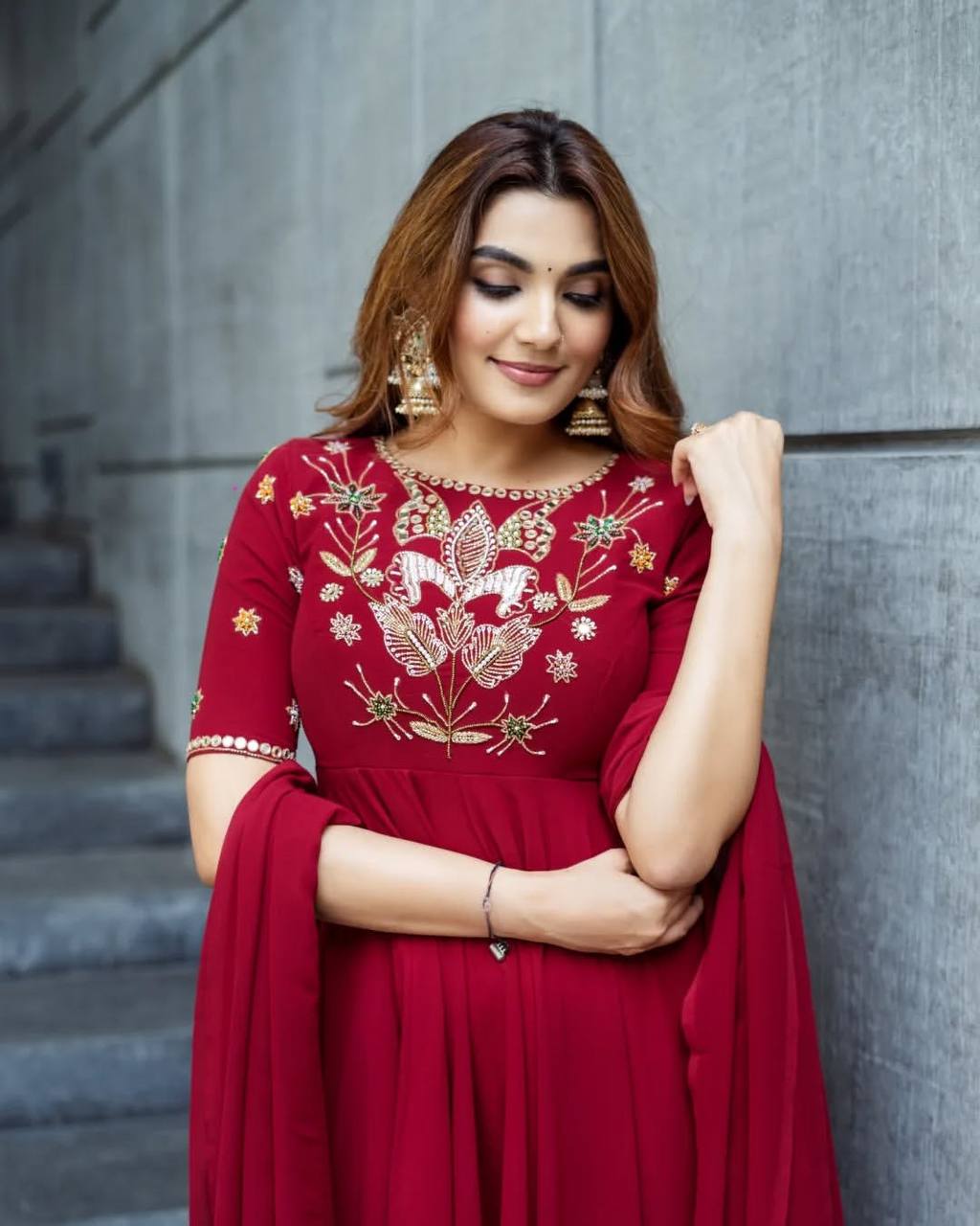 Ravishing Red Color Simmer Silk Anarkali Suit