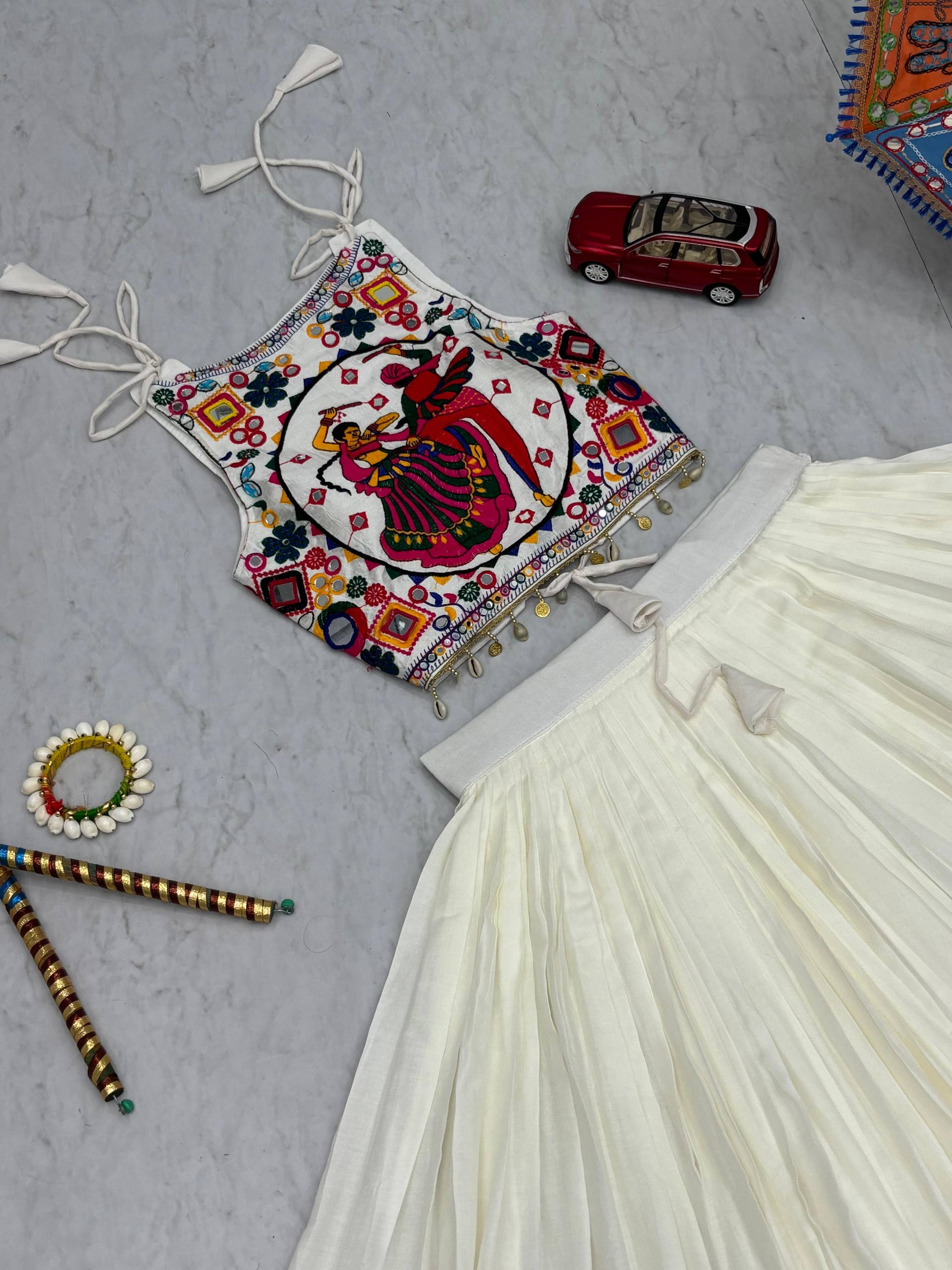 Exclusive White Cotton Gamthi Work Lehenga